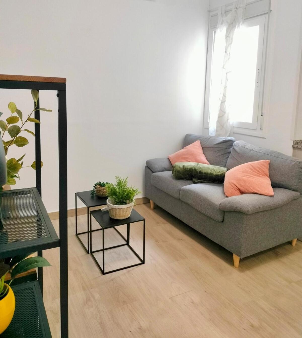 Apartment En El Serrallo De *