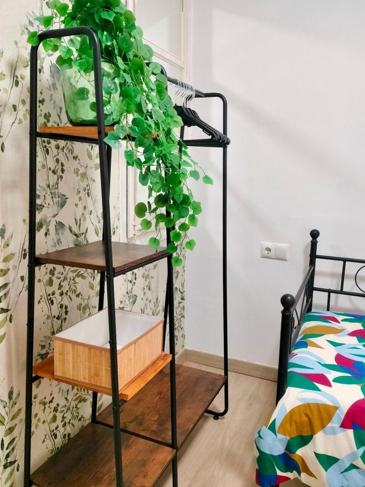 Apartment En El Serrallo De *